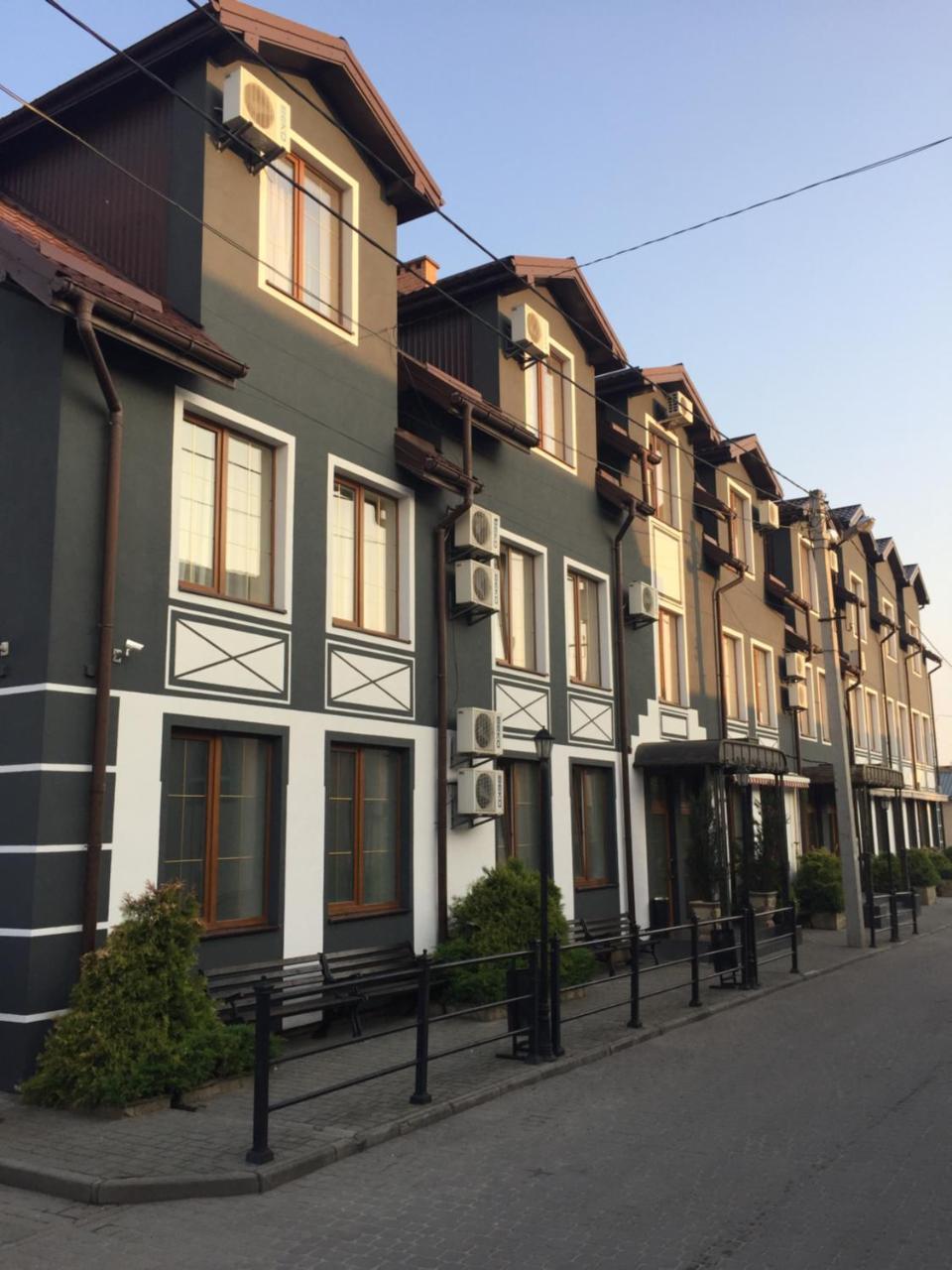 Hotel Kopa - Zhovkva Exterior foto